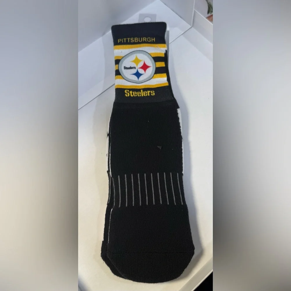 Pittsburgh Steelers Youth Crew Socks Black Gold Logo NWT